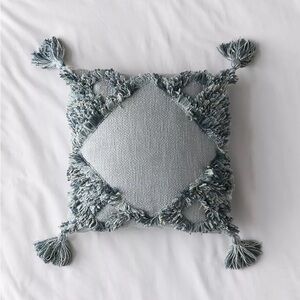 🆕 Urban Outfitters Hedda Blue Textured Throw Pillow with Tassels